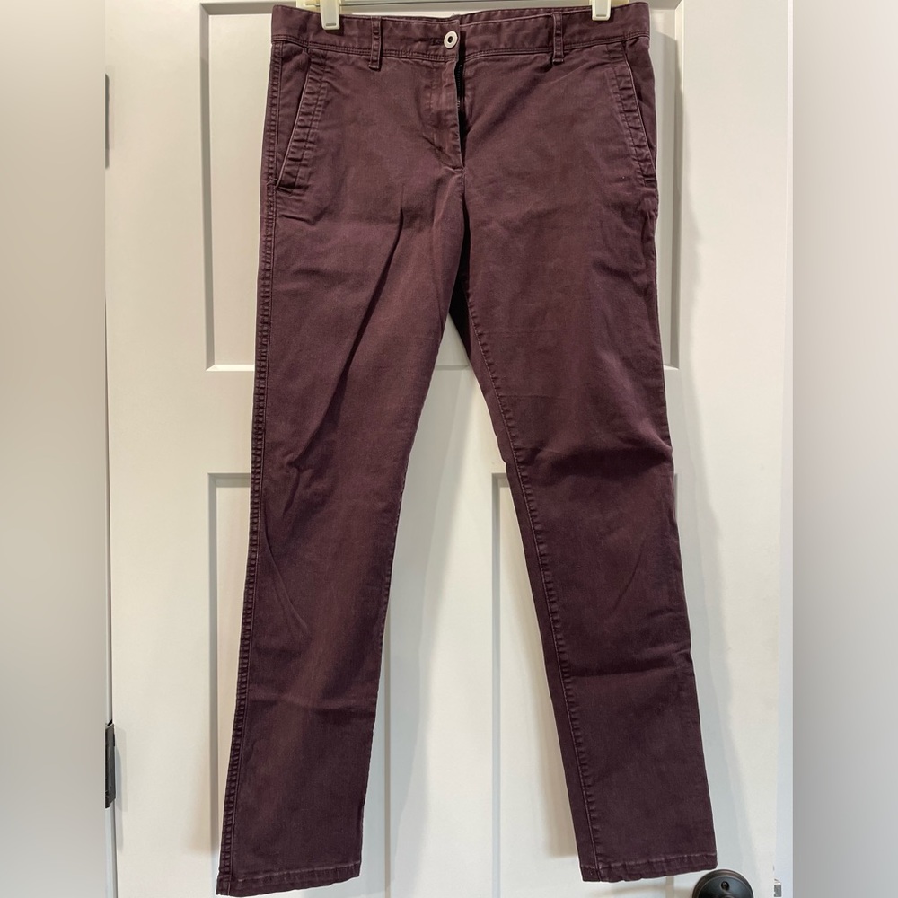 Maroon Super Skinny Gap Khakis.